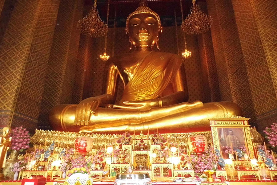 9 วัดดังกรุงเทพฯ ความหมายดี เสริมมงคลรับปี 2565