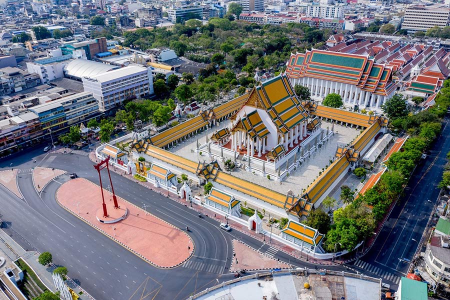 9 วัดดังกรุงเทพฯ ความหมายดี เสริมมงคลรับปี 2565