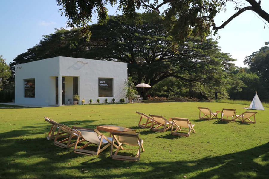 6 คาเฟ่กลางทุ่งหญ้า น่าไปเช็คอินนั่งชิลล์