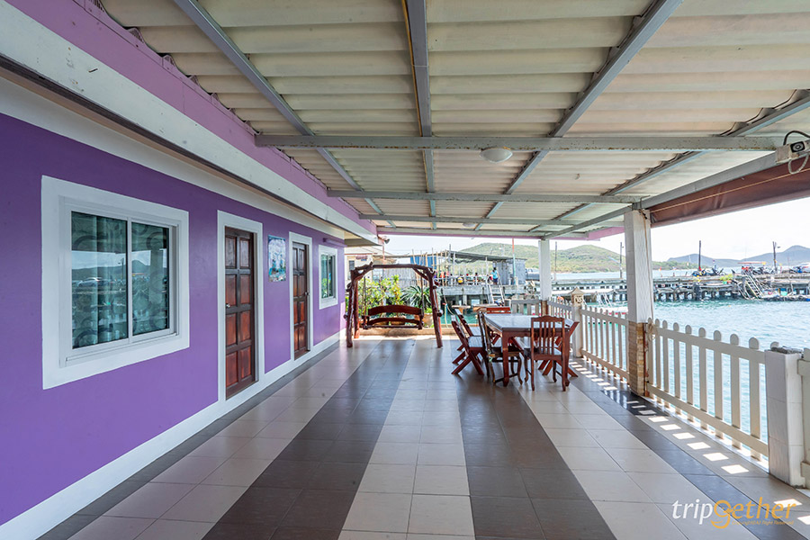 5 ที่พักชลบุรี ริมทะเล พักผ่อนชิลล์ๆ พร้อมดำน้ำ - ตกหมึก