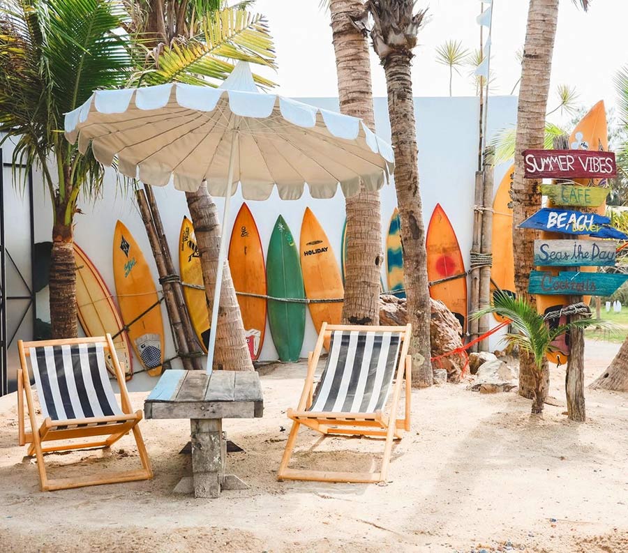 6 คาเฟ่ beach style ใกล้กรุงเทพฯ พาเที่ยวทะเลทิพย์ แถมได้รูปสวยปัง