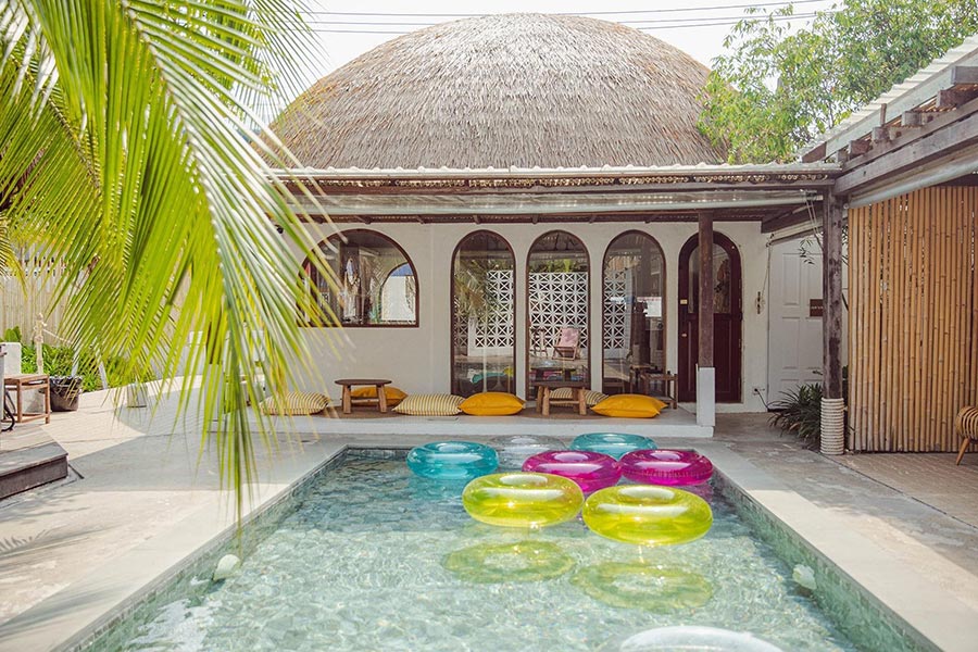 6 คาเฟ่ beach style ใกล้กรุงเทพฯ พาเที่ยวทะเลทิพย์ แถมได้รูปสวยปัง