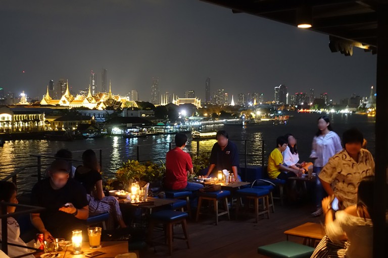 5 Rooftop ริมน้ำในกรุงเทพฯ ที่สายนั่งชิลล์ห้ามพลาด!