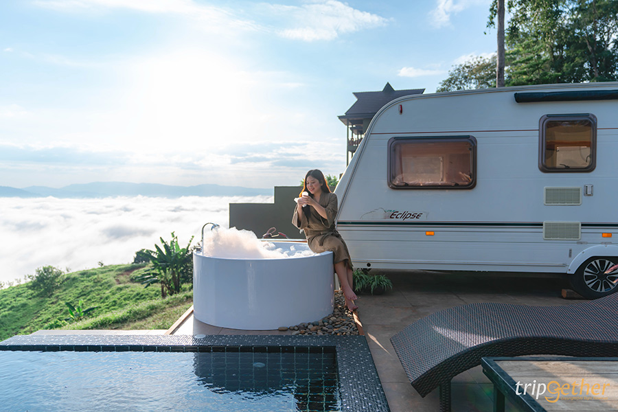 5 ที่พักรถบ้านนอนสบาย สไตล์ราชรถที่ลักชัวรี่