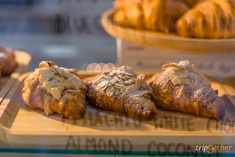8 คาเฟ่และร้านอาหาร ย่านราชพฤกษ์ อัปเดต 2023 คัดร้านเด็ด บรรยากาศดี คอนเซ็ปต์เก๋ที่ห้ามพลาด!