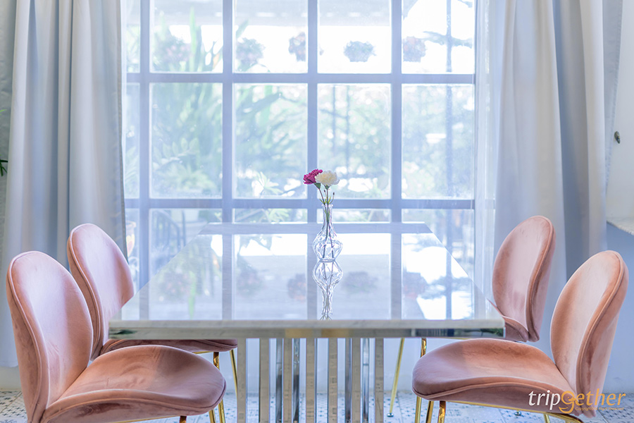 8 คาเฟ่และร้านอาหาร ย่านราชพฤกษ์ อัปเดต 2023 คัดร้านเด็ด บรรยากาศดี คอนเซ็ปต์เก๋ที่ห้ามพลาด!