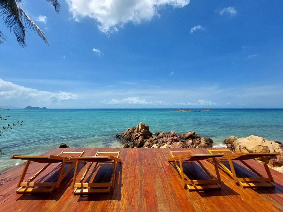 6 ที่พักเกาะพะงัน นอนหรู ดูวิวได้จากในห้อง