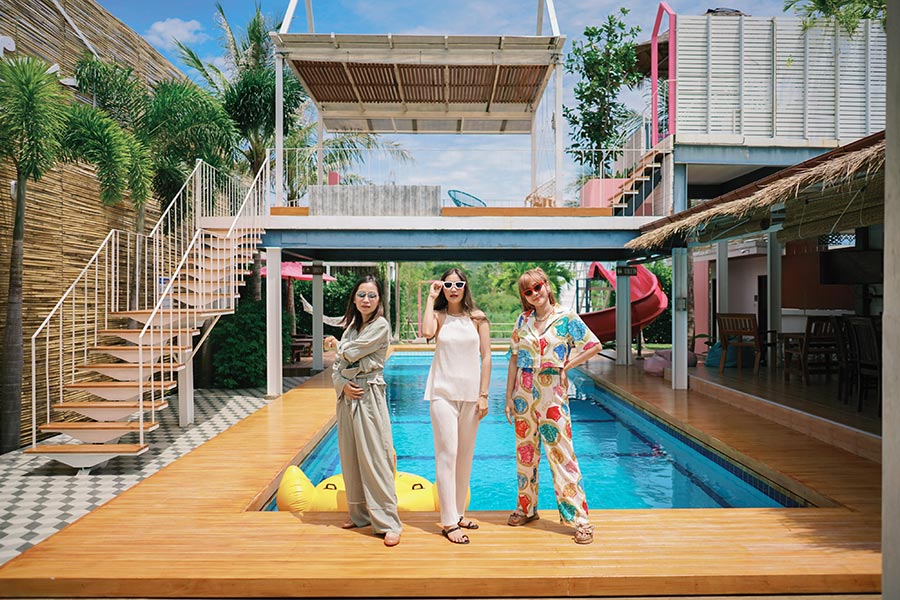 6 ที่พักประจวบ เหมาหลังกับแก๊งค์เพื่อน