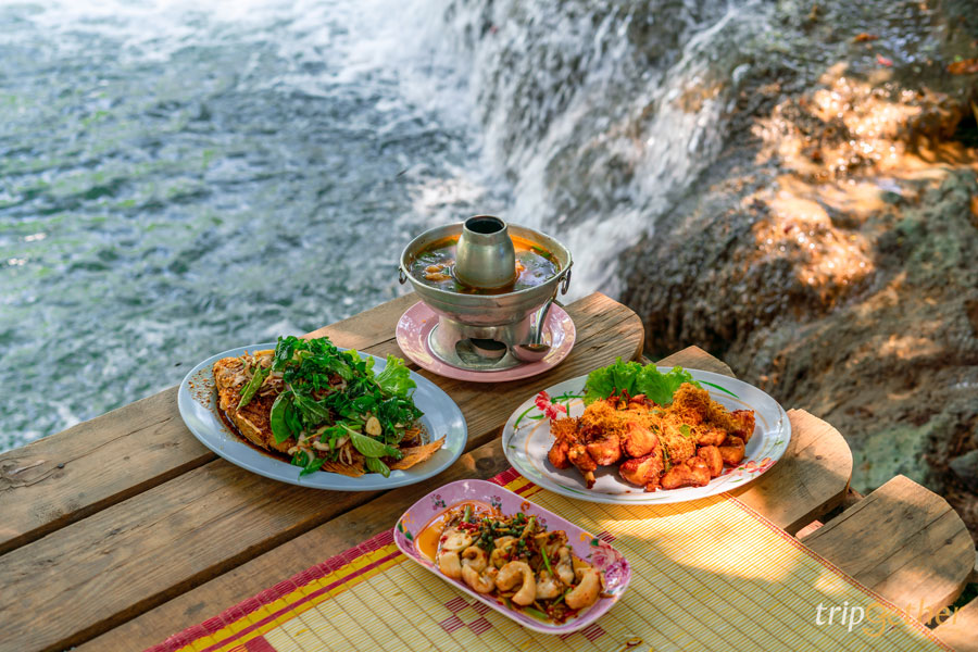 น้ำตกดงพญาเย็น สระบุรี