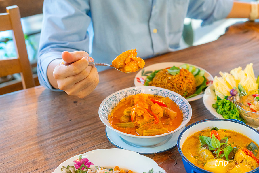 รัญจวน อัมพวา ร้านอาหารริมน้ำแม่กลอง ลิ้มรสอาหารไทยต้นตำรับ คุณภาพระดับรางวัล