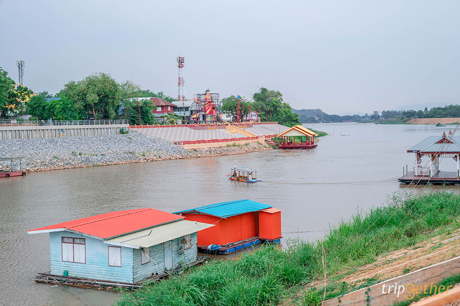 พาสาน สัญลักษณ์ของแม่น้ำสองสี