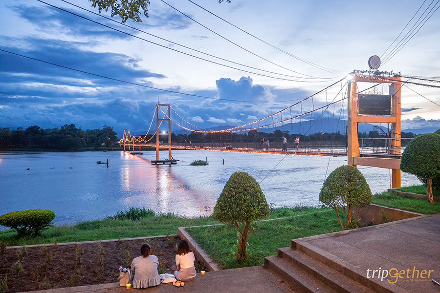 สะพานสมโภชกรุงรัตนโกสินทร์ 200 ปี สะพานแขวนตาก ชมวิวแม่น้ำปิง