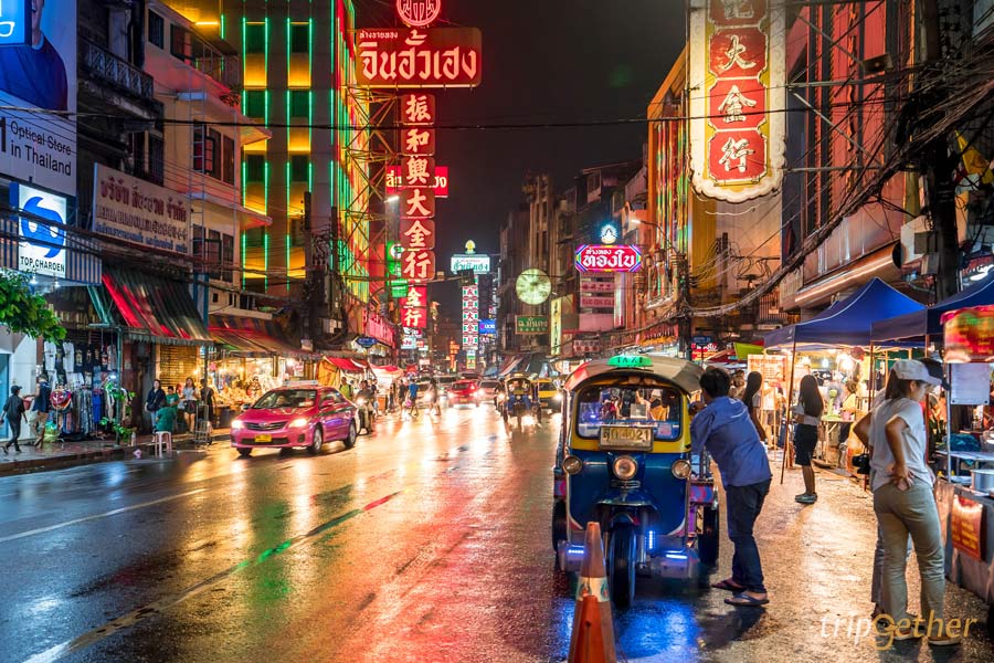 8 ตลาดกลางคืนกรุงเทพ