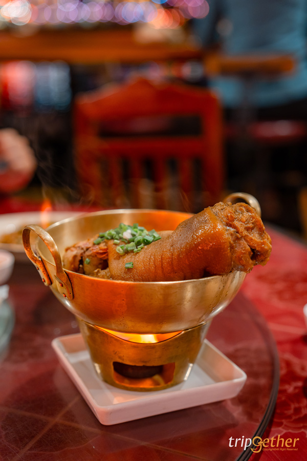 บ้านรักไทย