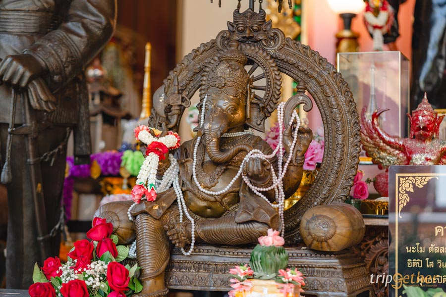 รวม 9 วัด สวดมนต์ข้ามปี 2567