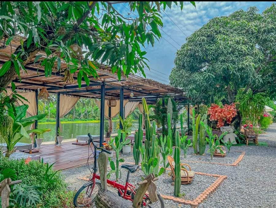 8 คาเฟ่สมุทรสาคร