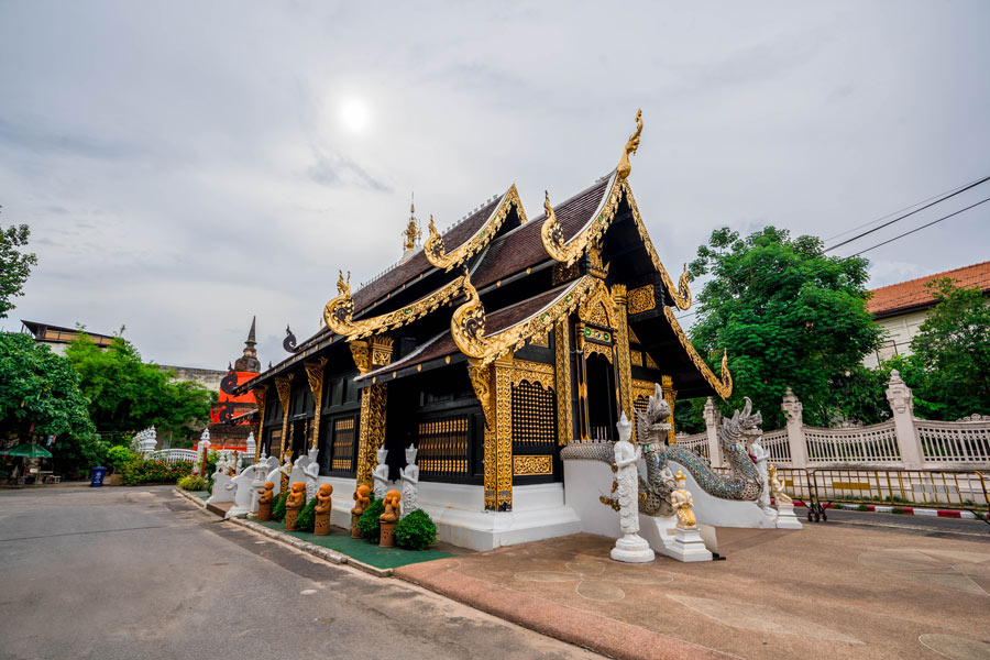 วัดอินทขีลสะดือเมือง เชียงใหม่