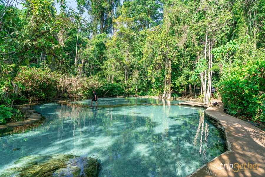 จุดเช็คอินน้ำใส