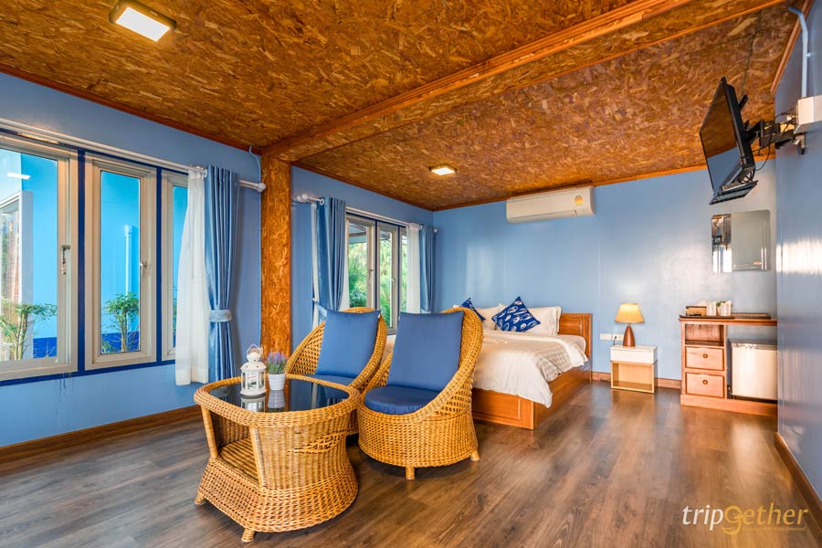 สีฟ้า รีสอร์ท เกาะกูด