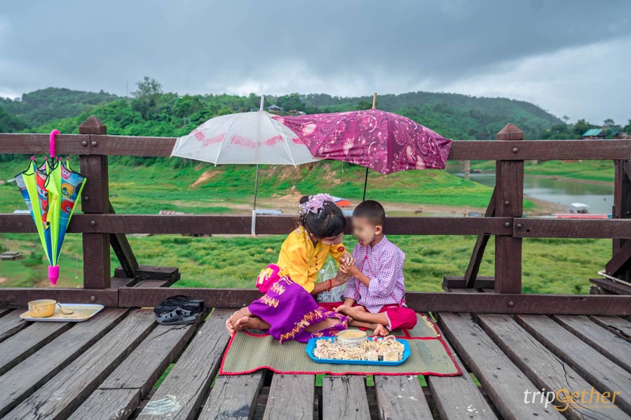 สะพานมอญ