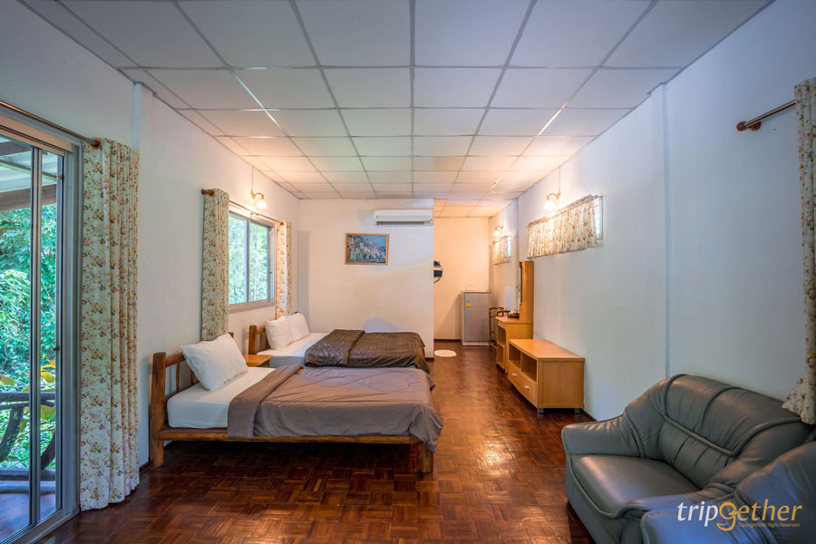 ที่พักริมน้ำกลางป่า ใกล้กรุงเทพ