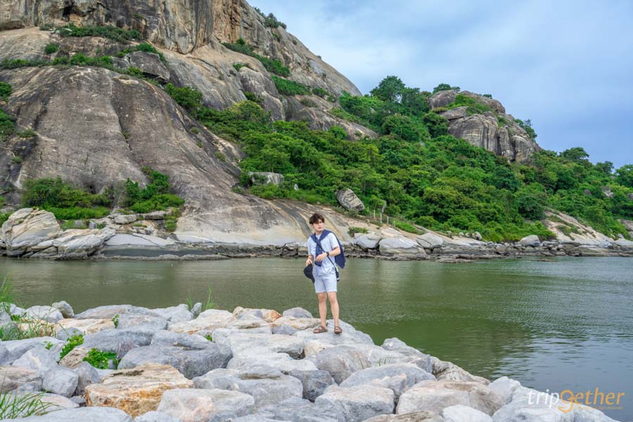 เขาตะเกียบ