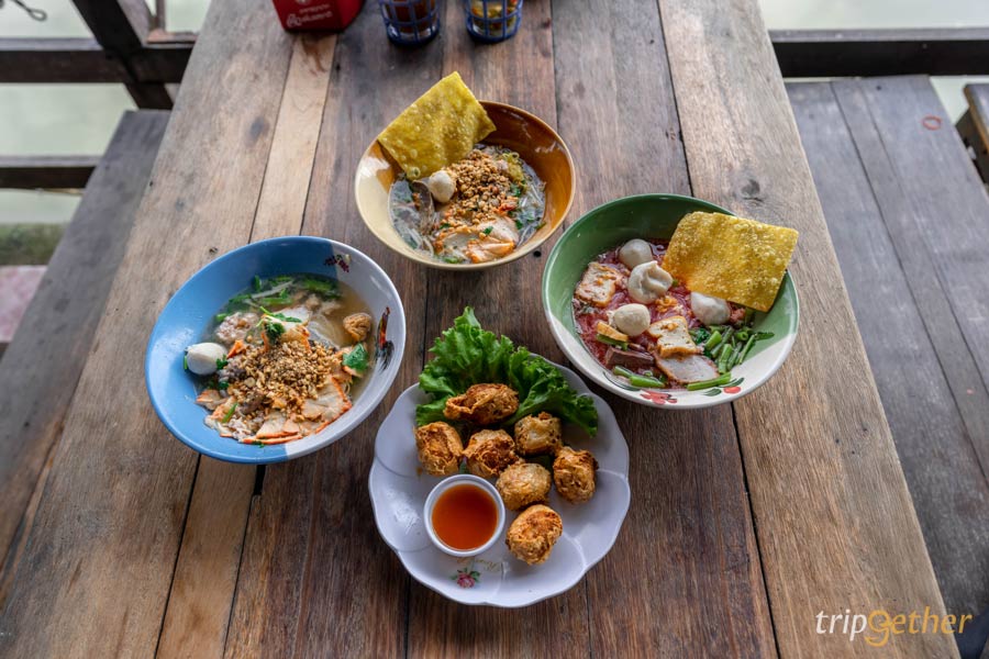 ตลาดเก่าคลองสวน 100 ปี