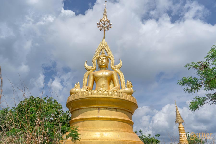 ไหว้เจดีย์หลวงปู่เสาร์ บึงกาฬ พิชิตยอดภูลังกา เส้นทางสายบุญกลางขุนเขา