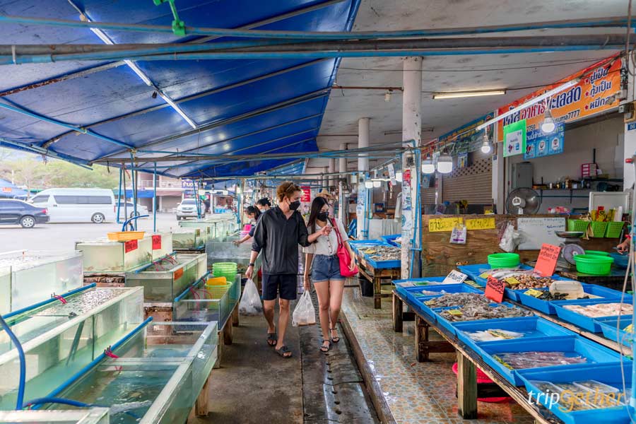 ตลาดช่องแสมสาร ชลบุรี