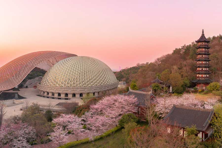 ชวนสัมผัส "ภูเขาหนิวโส่วซาน" นครหนานจิง เพลิดเพลินกับธรรมชาติ วัฒนธรรม และการท่องเที่ยวเชิงสุขภาพ