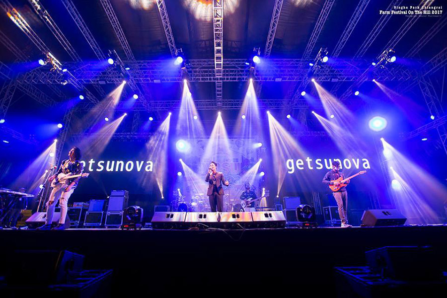 24296532_926078504208557_8632280145899746895_n