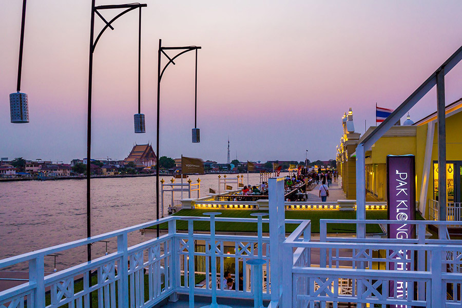 36176997_927244817478038_6430536240864428032_o