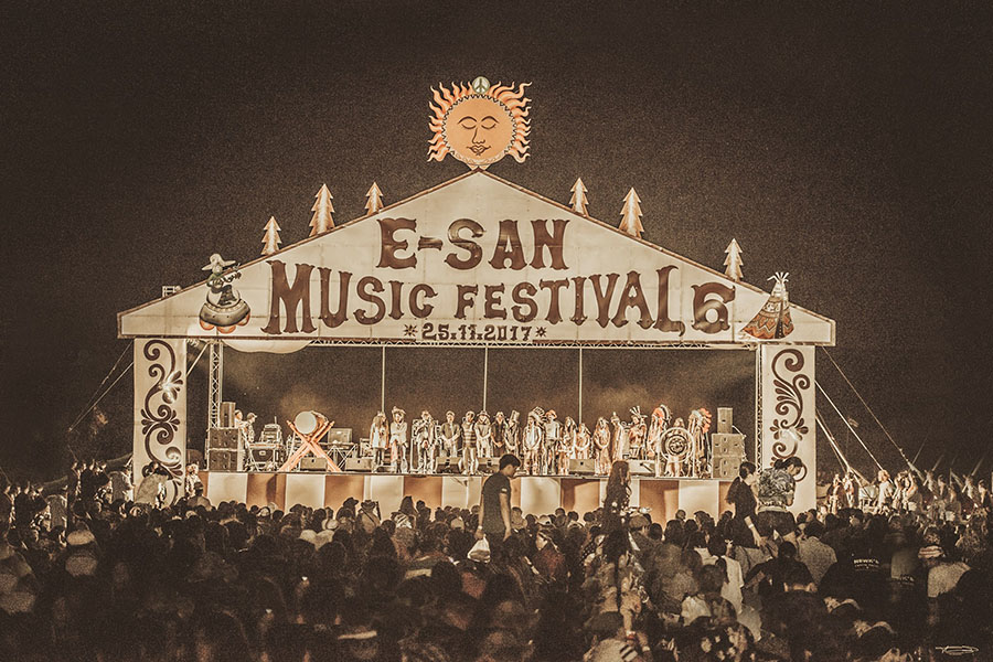 39301936_1976068285749523_3706145155372285952_o