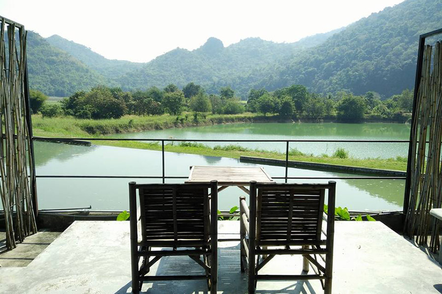 Avartarn Miracles Hotel01