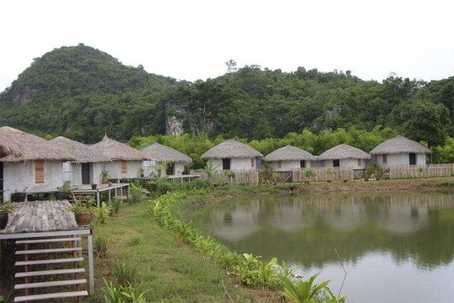 Avartarn Miracles Hotel01