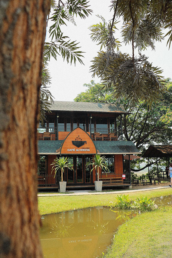 6 คาเฟ่เชียงใหม่นั่งชมวิวสวยท่ามกลางธรรมชาติสุดร่มรื่น แถมมุมถ่ายรูปสวยปัง!!