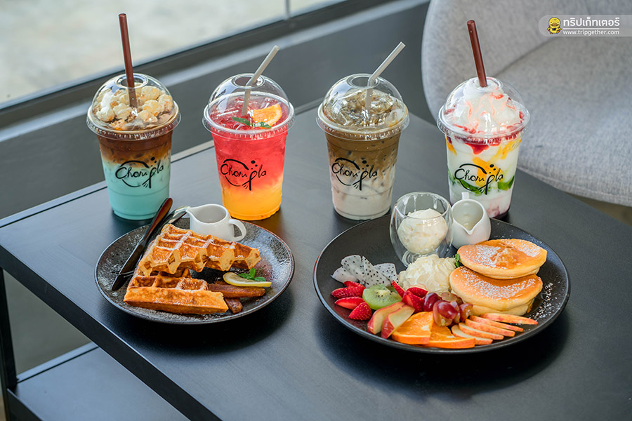 Chompla cafe48