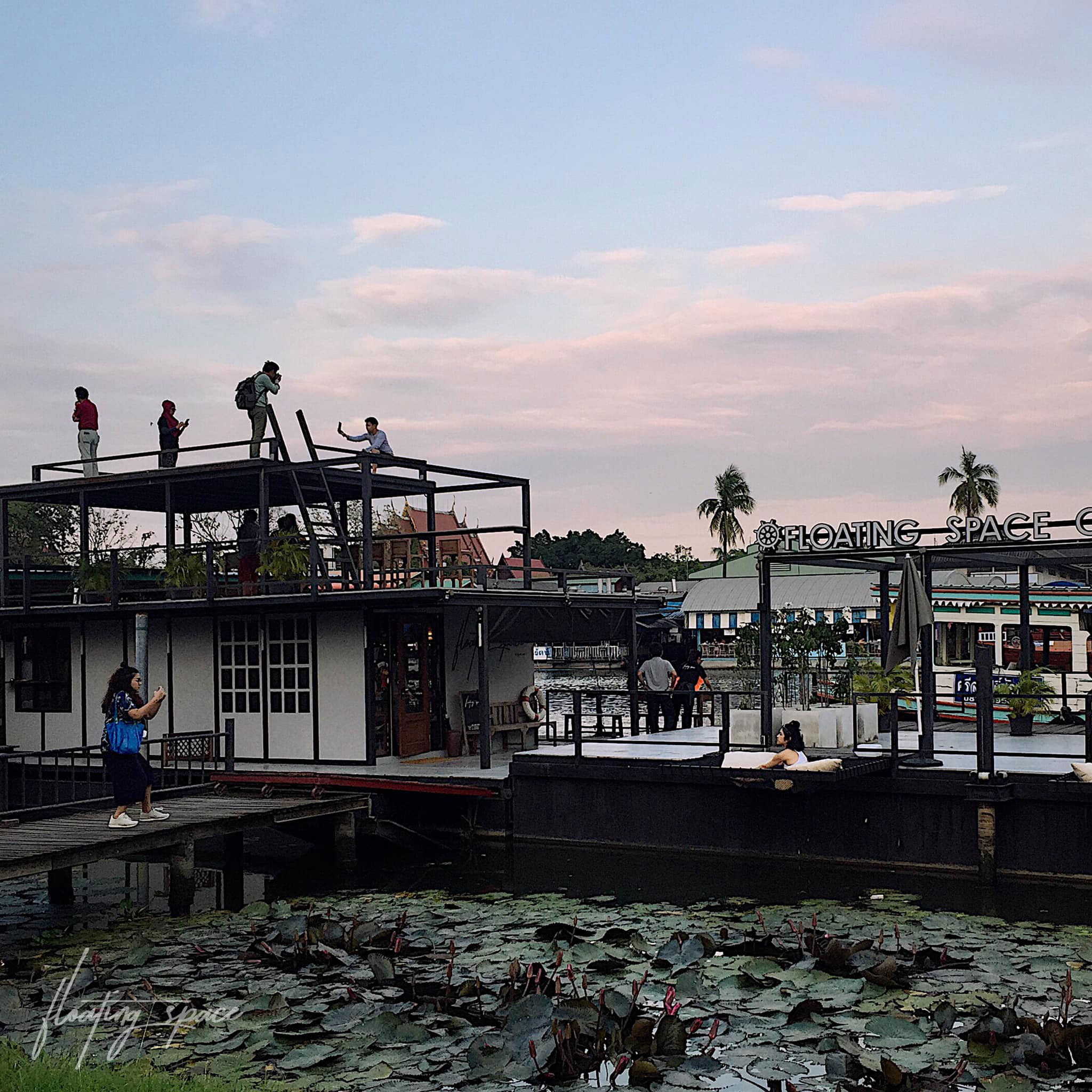 10 ที่กินนครปฐมริมแม่น้ำท่าจีน นั่งสบายได้รูปปัง!