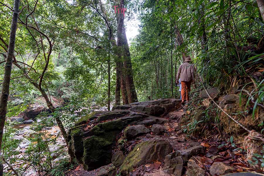 Klong_Plu_Waterfall-16