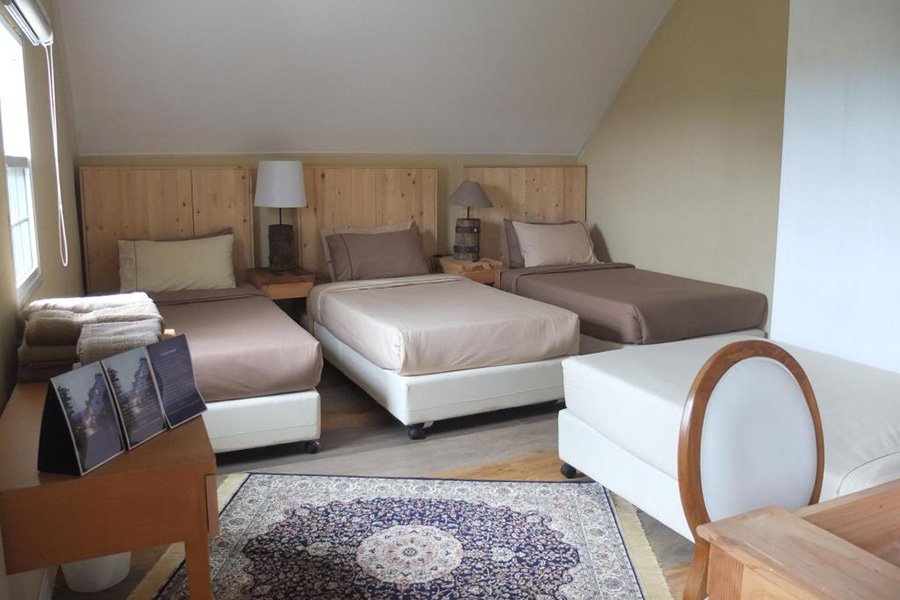 La Purinee KhaoYai001