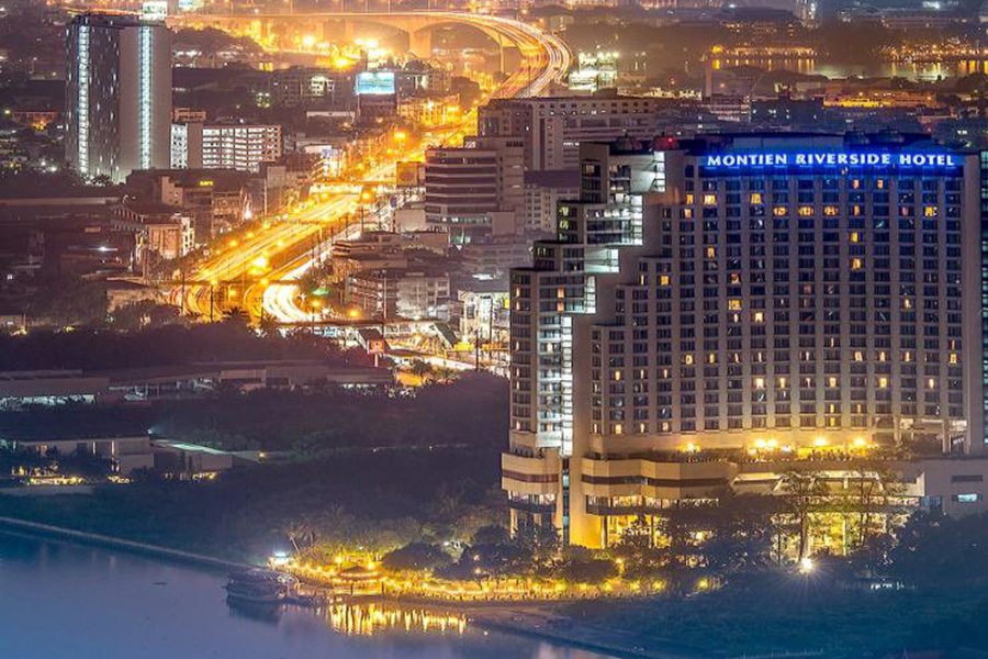 Montien Riverside Hotel1