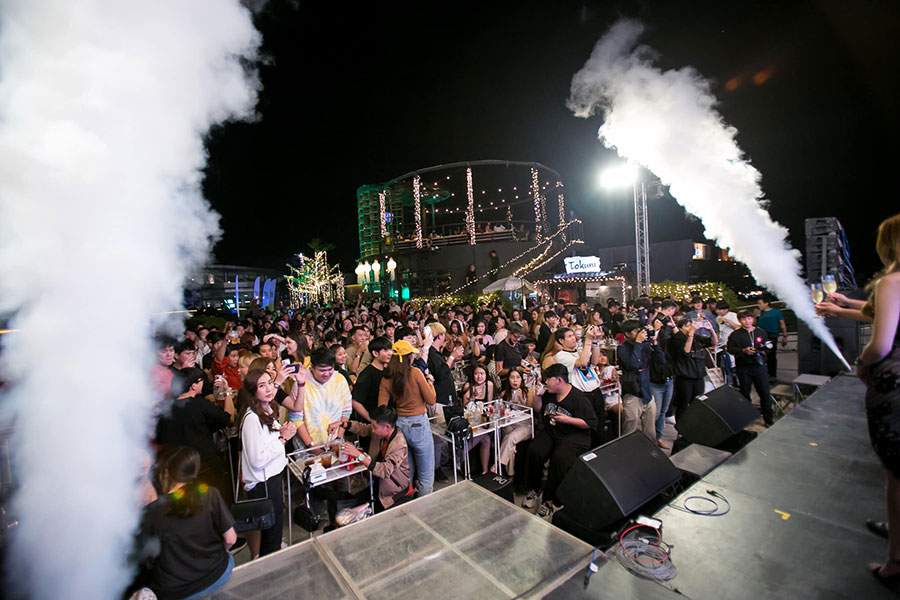 เปิดวาร์ป 11 ร้านแฮงค์เอาท์เชียงใหม่ นั่งชิลล์จิบเครื่องดื่มฟังเพลงเพราะๆ รับลมหนาว!