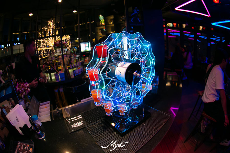 เปิดวาร์ป 11 ร้านแฮงค์เอาท์เชียงใหม่ นั่งชิลล์จิบเครื่องดื่มฟังเพลงเพราะๆ รับลมหนาว!