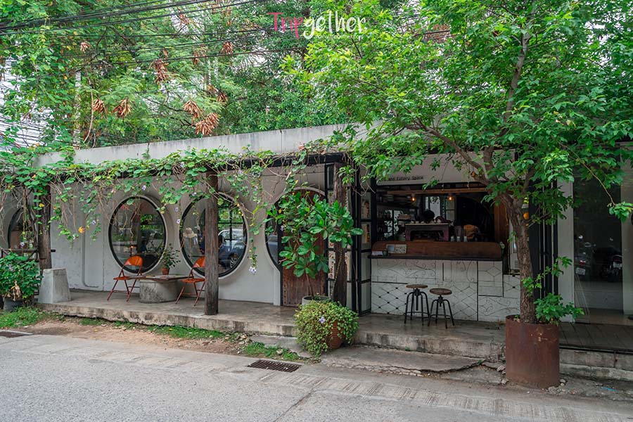 ชี้เป้า 5 คาเฟ่ตัวเมืองเชียงใหม่ ดีไซน์โครตชิค สายฮิปต้องห้ามพลาด!!