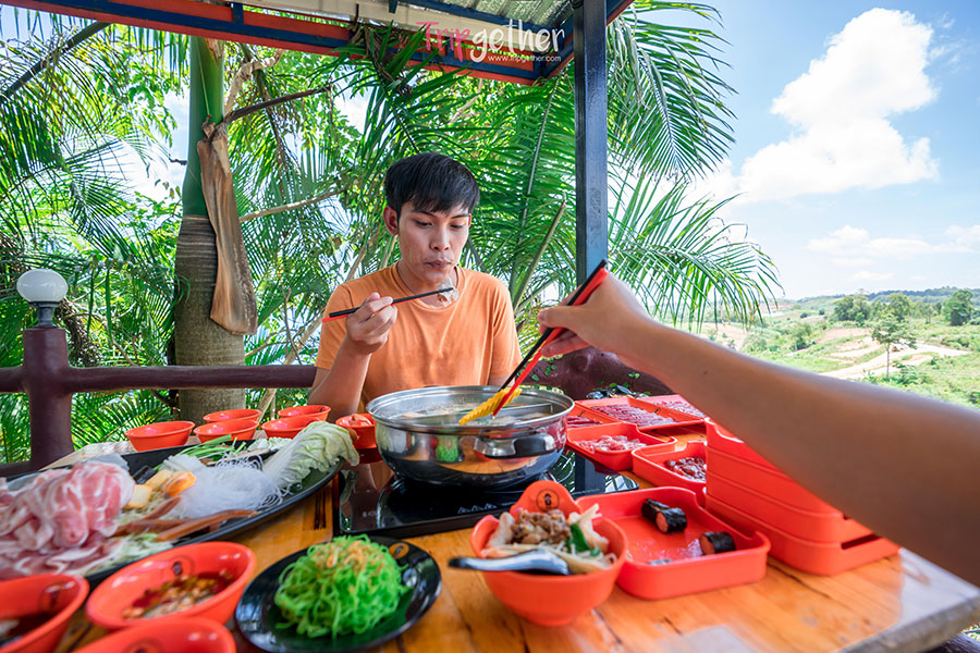 9 ร้านอาหาร+คาเฟ่ เขาค้อ เมนูอร่อยแบบจัดเต็ม