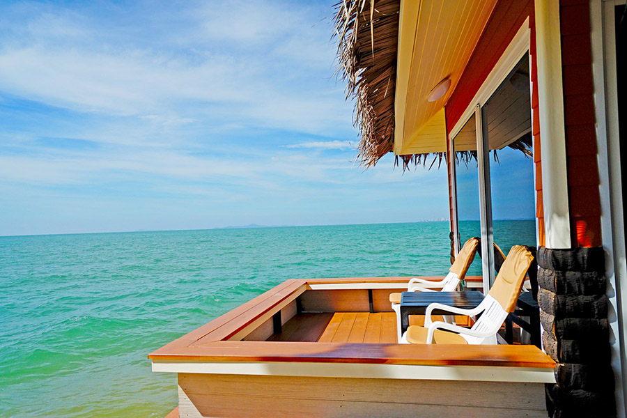 Sunset Village Beach Resort001