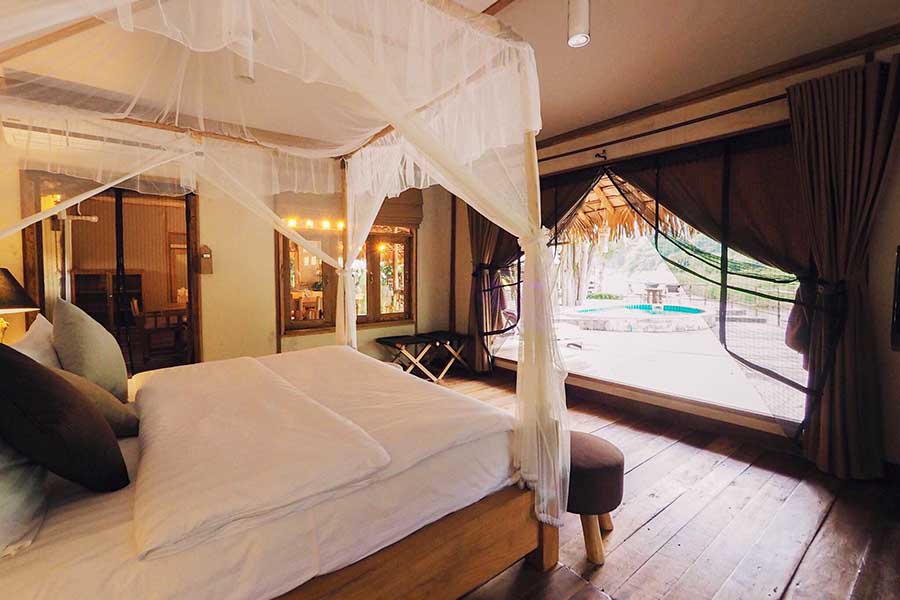 The river Flows camp_1