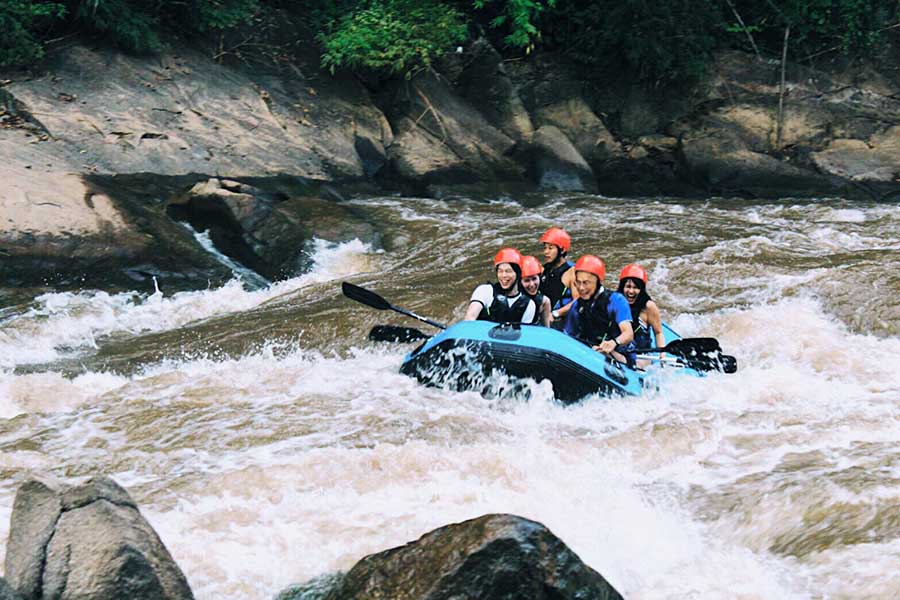 The river Flows camp_1