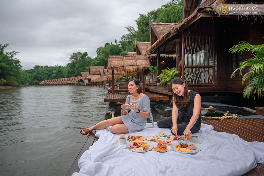 Thefloathouseriverkwai-103