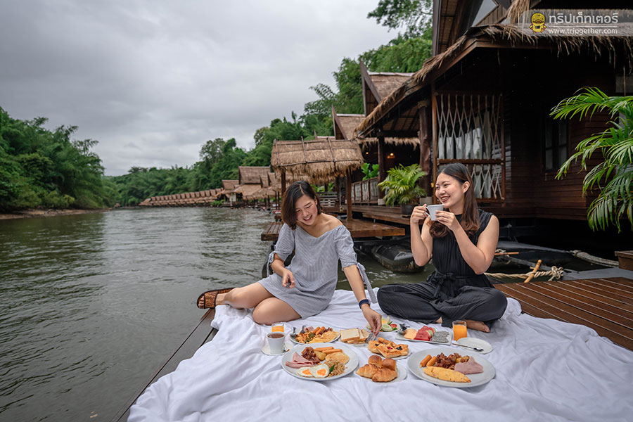 Thefloathouseriverkwai-107